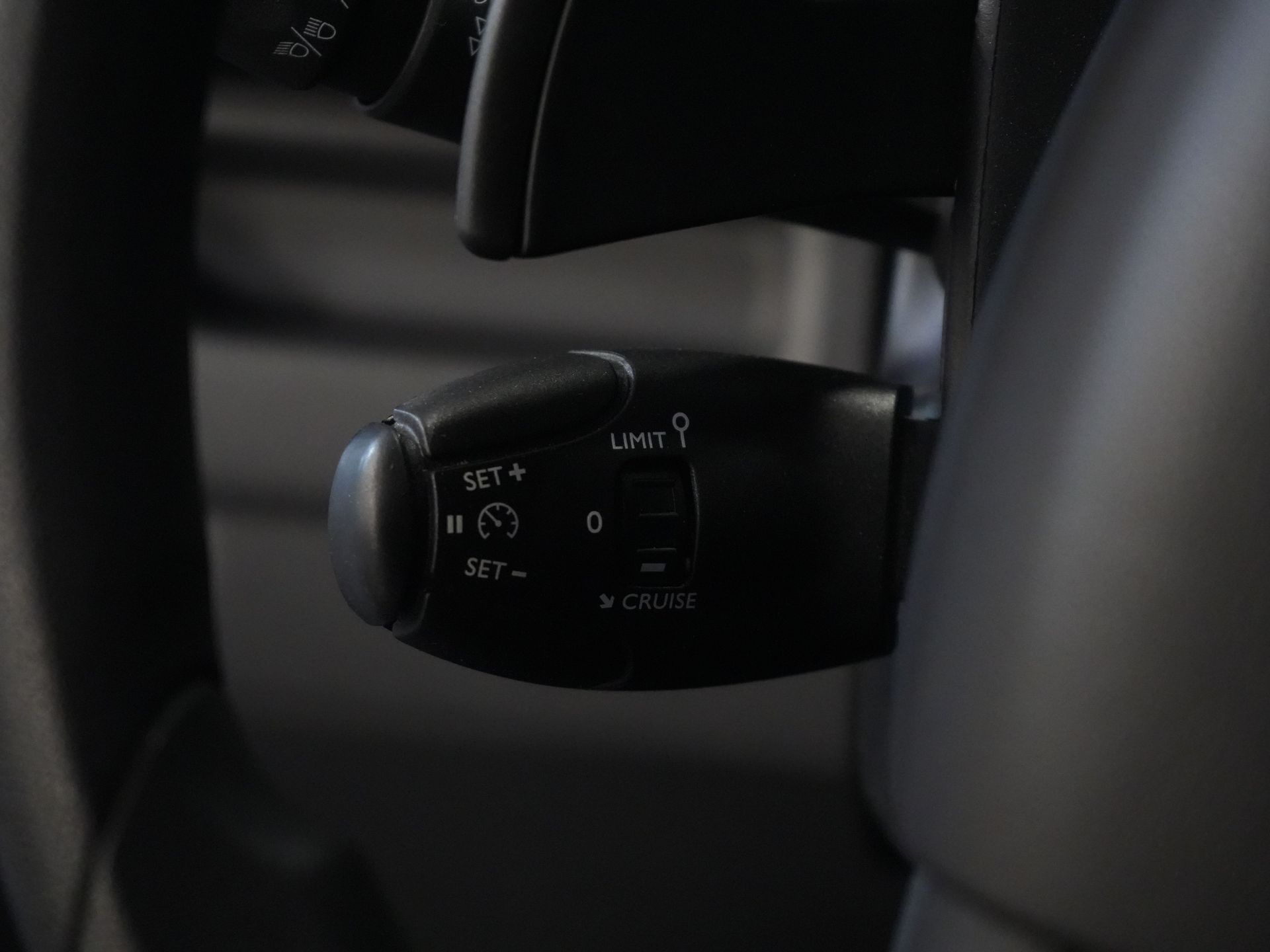 Opel Vivaro Van 2.0 CDTI 150 к.с. Авт. L3 BPM БЕЗКОШТОВНО! NL Авто / Carplay / Круїз / Камера / Навігація / Фаркоп