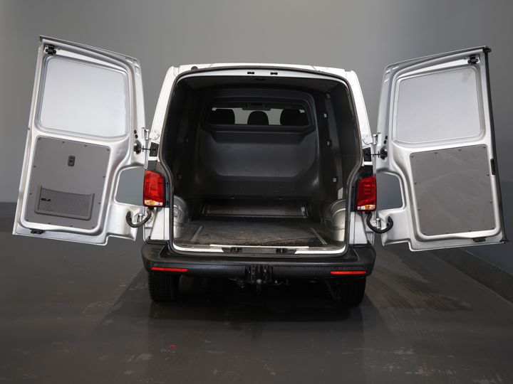 Volkswagen Transporter Van T6.1 2.0 TDI 150 PS L2 DC Doppelkabine 4Motion/ 4x4/ Standkachel/ 2.5t Trekverm./ Cruise/ 4-motion