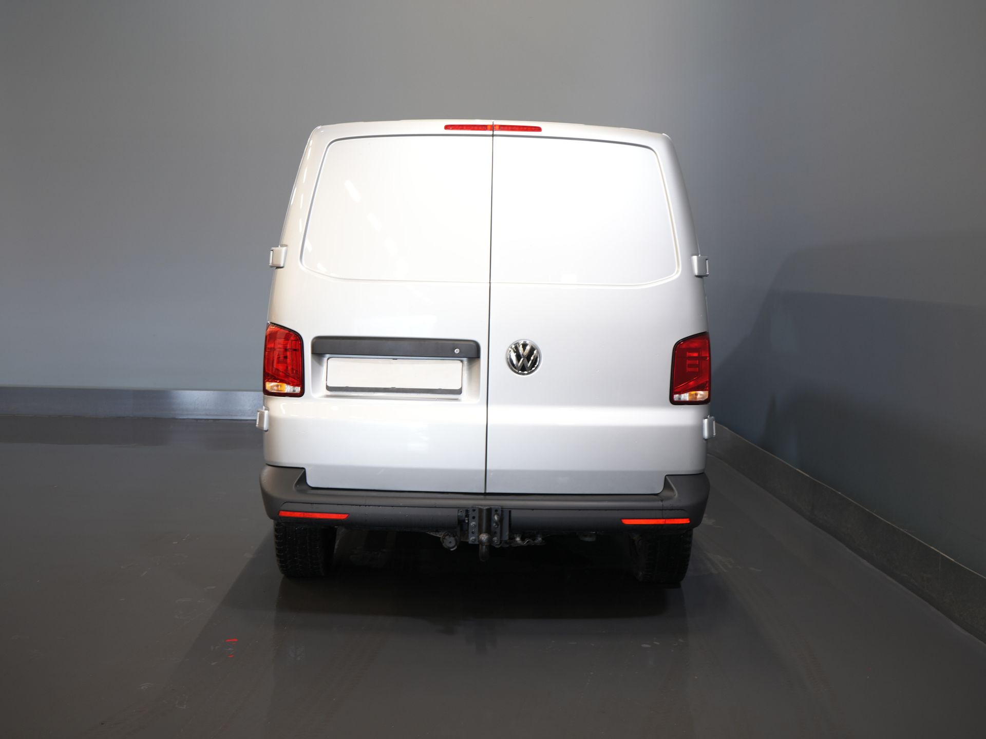 Volkswagen Transporter Van T6.1 2.0 TDI 150 PS L2 DC Doppelkabine 4Motion/ 4x4/ Standkachel/ 2.5t Trekverm./ Cruise/ 4-motion