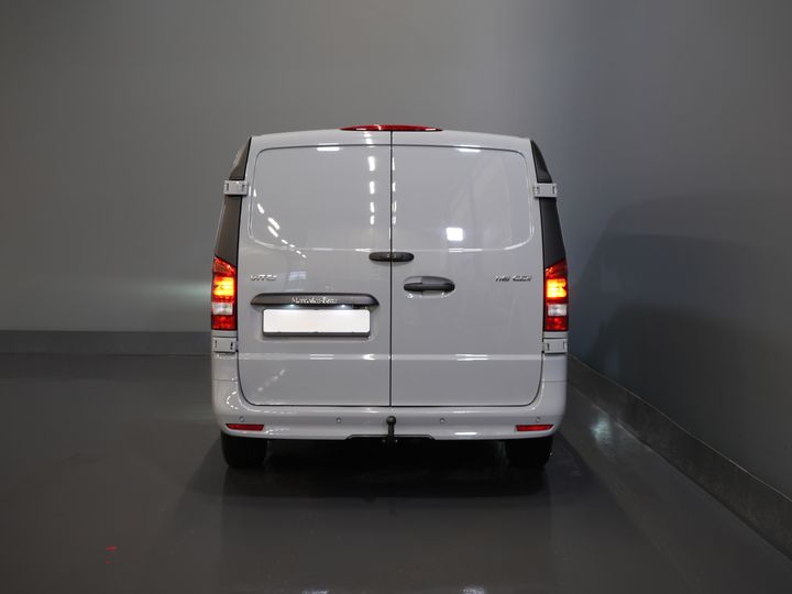 Mercedes-Benz Vito Bestelbus 116 CDI Aut. L2 BPM VRIJ! LED/ Stoelverw./ 270Gr.Deuren/ Camera/ Cruise/ PDC/ Trekhaak