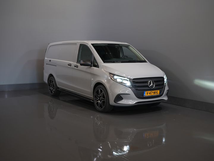 Mercedes-Benz Vito Van 116 CDI Aut. L2 BPM GRATIS! LED/ Ogrzewanie siedzeń/ 270Gr.Drzwi/ Spoiler/ Listwy boczne/ LMV/ Kamera/ Cruise/ PDC/ Hak holowniczy