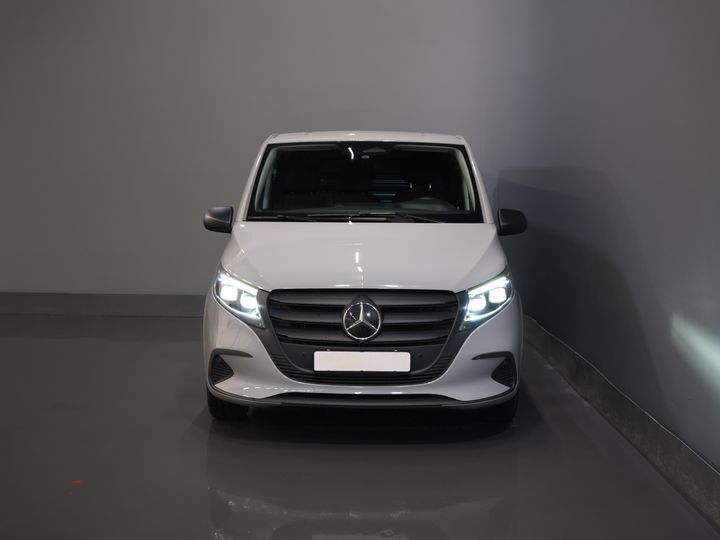 Mercedes-Benz Vito Bestelbus 116 CDI Aut. L2 BPM VRIJ! LED/ Stoelverw./ 270Gr.Deuren/ Camera/ Cruise/ PDC/ Trekhaak