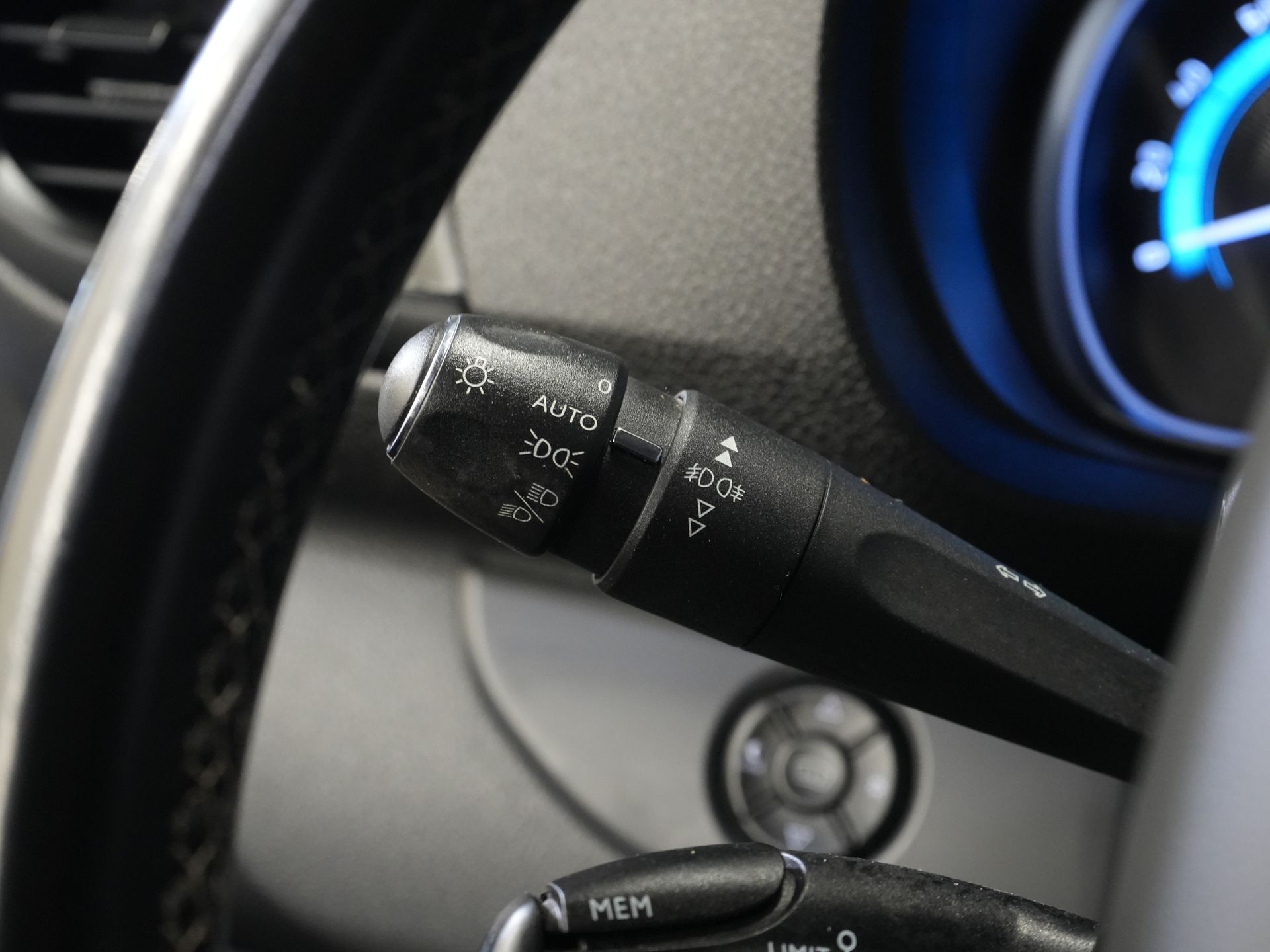 Toyota PROACE Electric Worker 75Kwh Van L3 345km WLTP Schnellladegerät/ 2xSchiebetür/ Xenon/ Keyless/ Carplay/ Head Up/ Navi/ Kamera/ Cruise/ Klima/ PDC