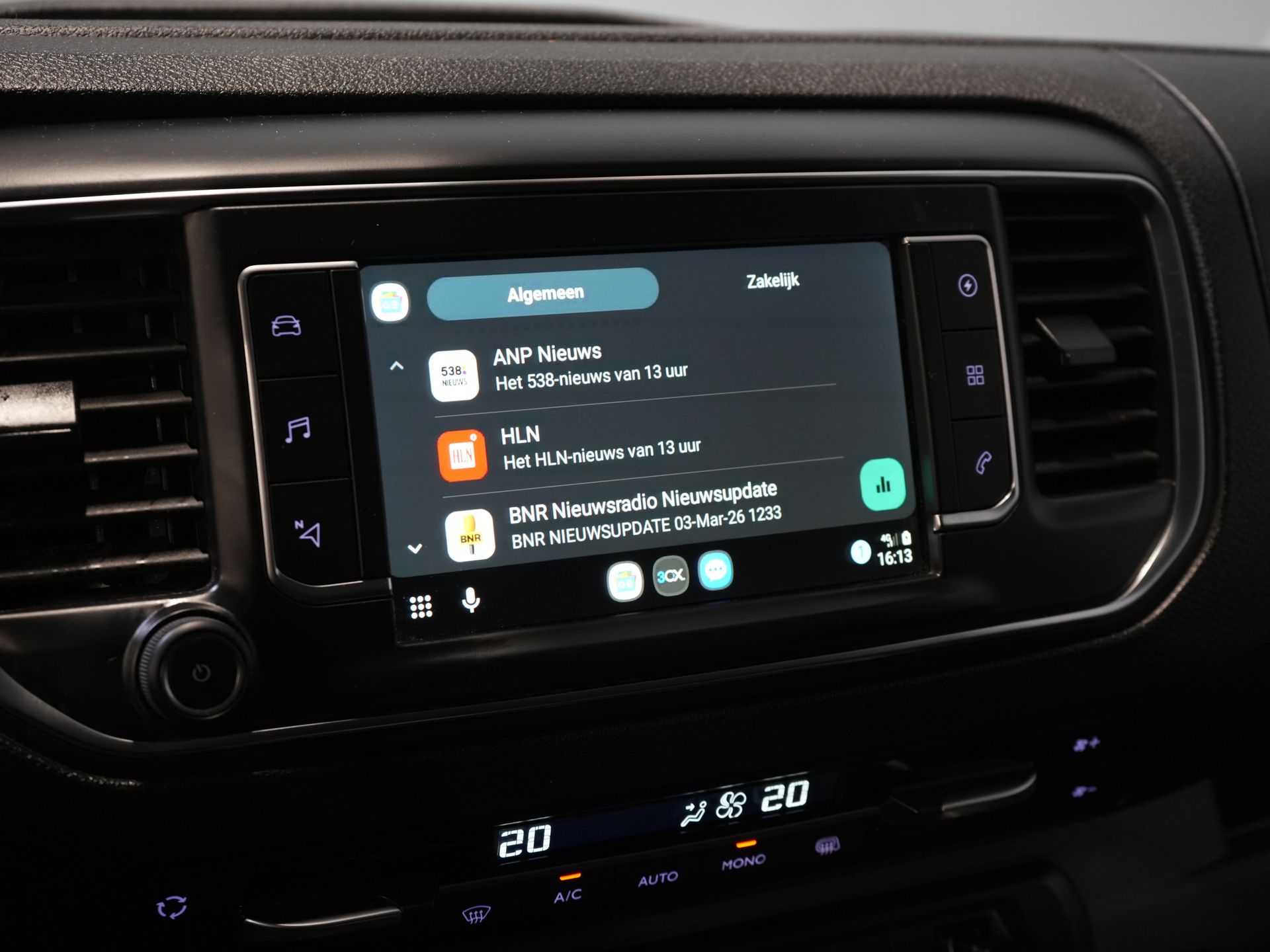 Toyota PROACE Electric Worker 75Kwh Van L3 345km WLTP Schnellladegerät/ 2xSchiebetür/ Xenon/ Keyless/ Carplay/ Head Up/ Navi/ Kamera/ Cruise/ Klima/ PDC