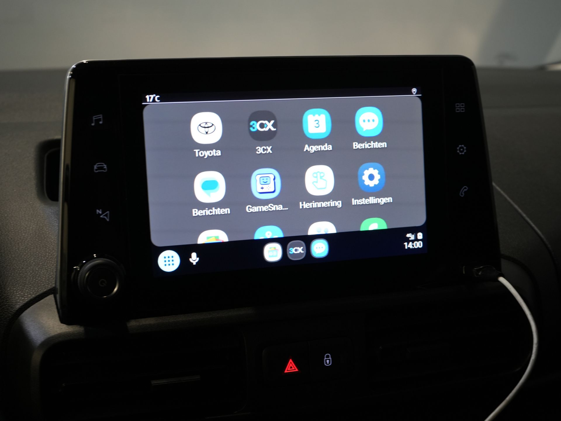 Toyota PROACE CITY Furgoneta 1.5 130 CV Aut. L2 2x Puerta corredera/ 3 Pers./ Carplay/ Calefacción de pie/ Airco/ Cámara/ Crucero/ PDC