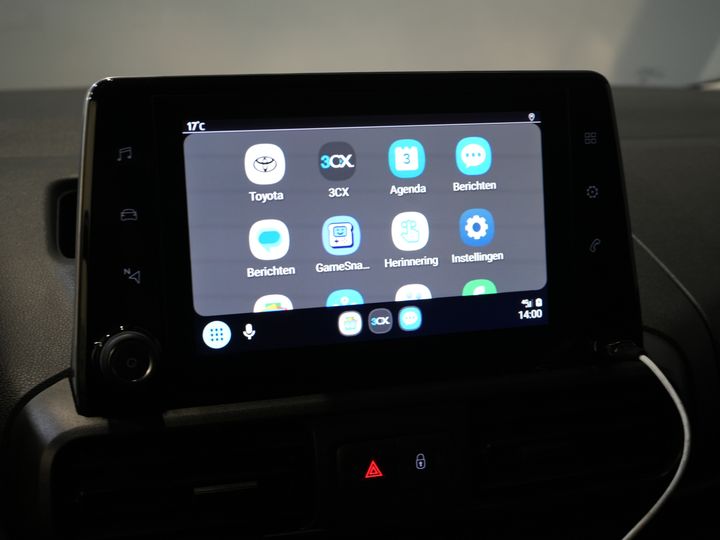 Toyota PROACE CITY Furgoneta 1.5 130 CV Aut. L2 2x Puerta corredera/ 3 Pers./ Carplay/ Calefacción de pie/ Airco/ Cámara/ Crucero/ PDC