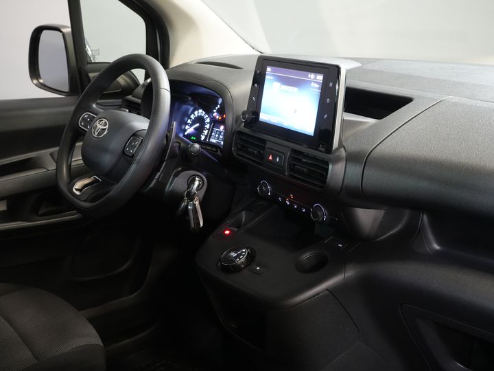Toyota PROACE CITY Furgoneta 1.5 130 CV Aut. L2 2x Puerta corredera/ 3 Pers./ Carplay/ Calefacción de pie/ Airco/ Cámara/ Crucero/ PDC