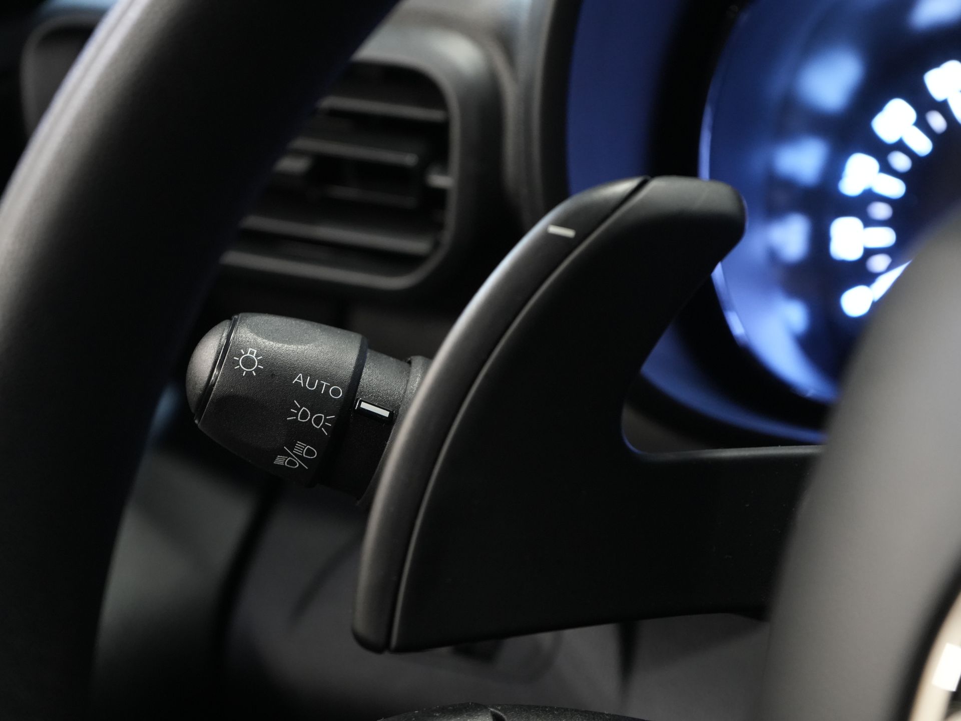 Toyota PROACE CITY Furgoneta 1.5 130 CV Aut. L2 2x Puerta corredera/ 3 Pers./ Carplay/ Calefacción de pie/ Airco/ Cámara/ Crucero/ PDC