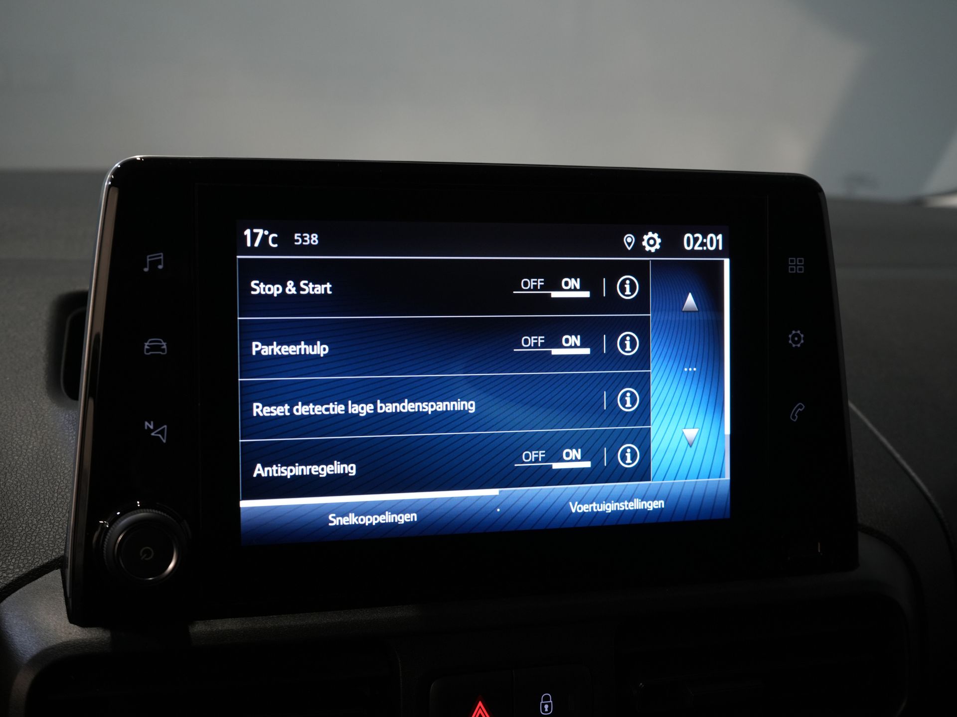 Toyota PROACE CITY Furgoneta 1.5 130 CV Aut. L2 2x Puerta corredera/ 3 Pers./ Carplay/ Calefacción de pie/ Airco/ Cámara/ Crucero/ PDC